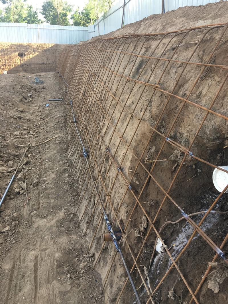 南阳卧龙区边坡加固